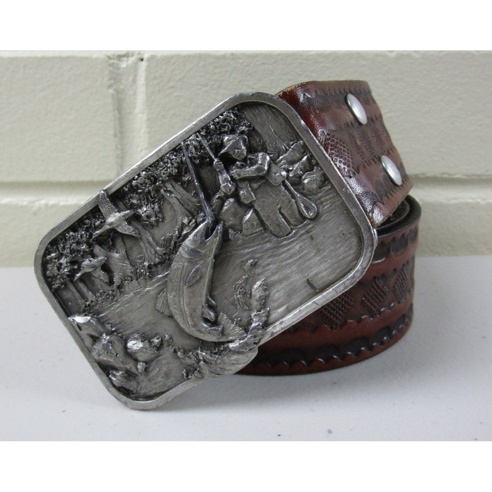 Vintage 80s Siskiyou Buckle Company Pewter Belt Buckle (42) Fishing Leather Belt